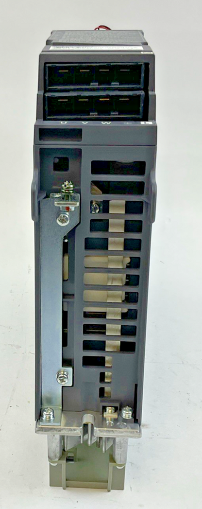 MITSUBISHI MDS-DH-V2-1010 SERVO DRIVE 1.0KW 1.8A 240HZ H/W VER.W 456V