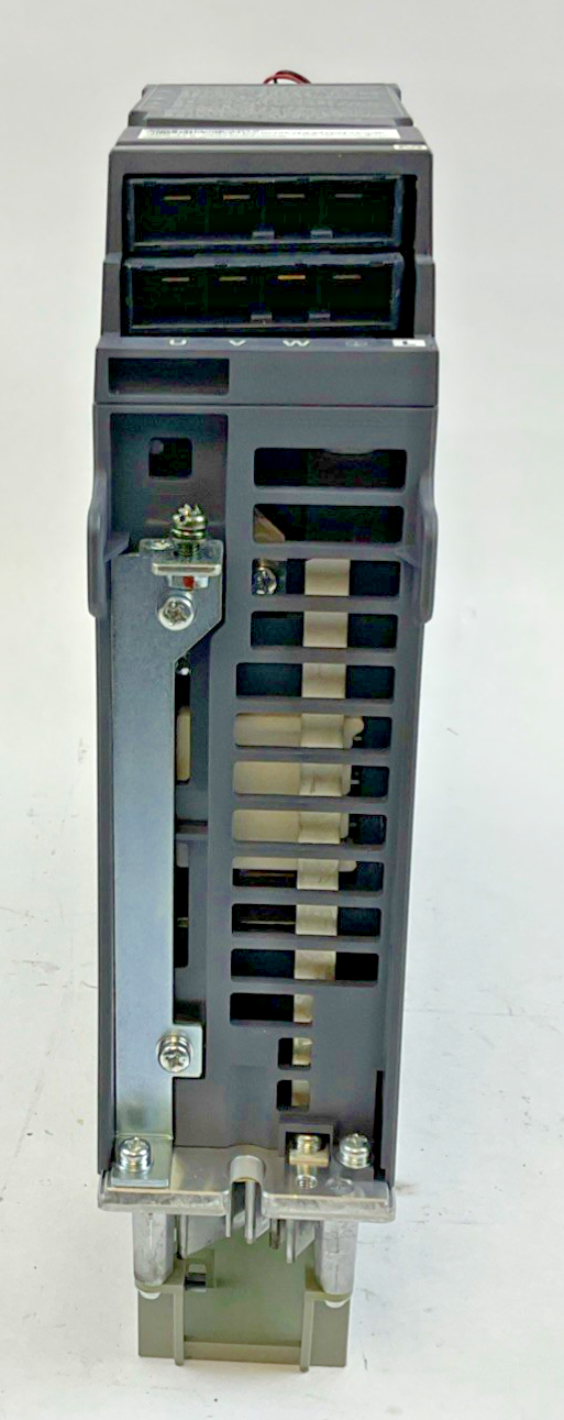 MITSUBISHI MDS-DH-V2-1010 SERVO DRIVE 1.0KW 1.8A 240HZ H/W VER.W 456V