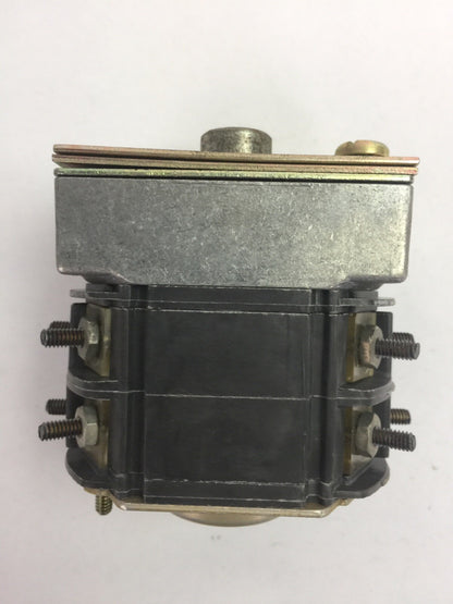 WESTINGHOUSE 663A277G01 TYPE W2 SWITCH 600V 20A ROTARY SWITCH NO HANDLE