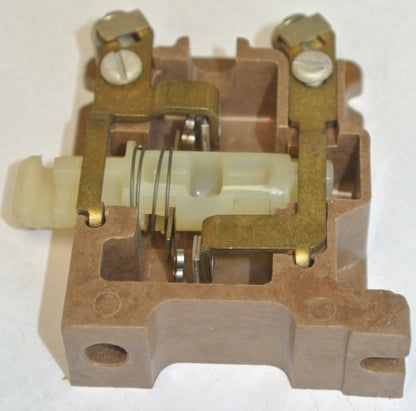 JOSLYN CLARK KPM-13 AUXILIARY CONTACT / FIXED POLE KIT, CLOSED TOP - NEW SURPLUS