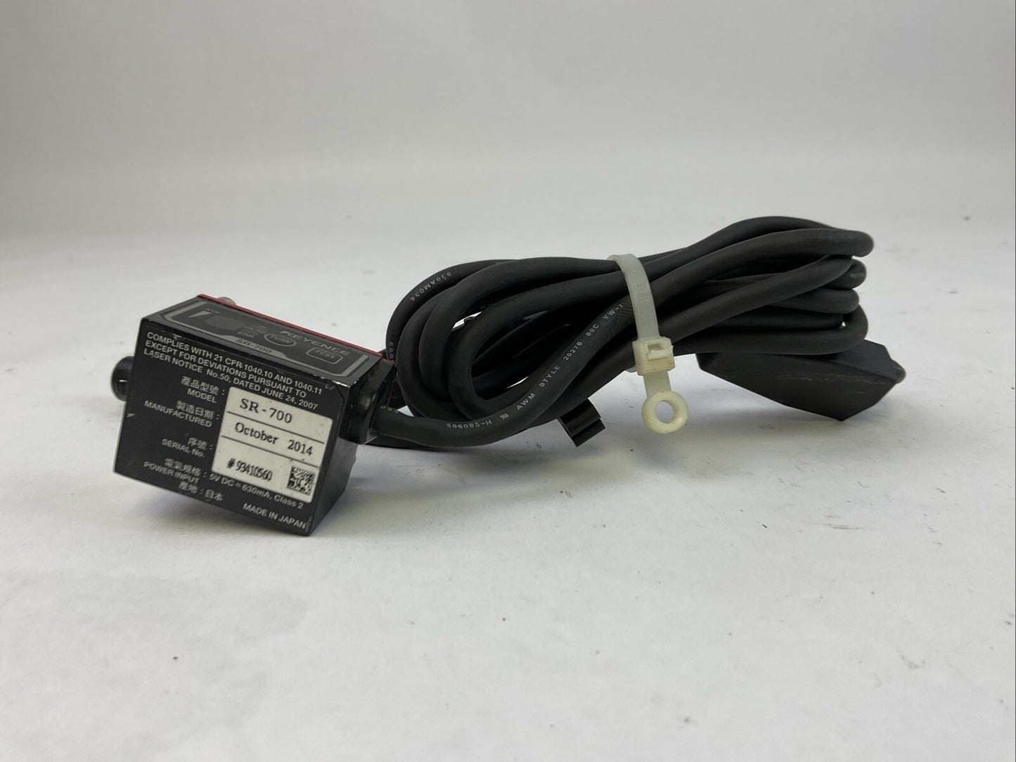 KEYENCE SR-700 CODE READER5VDC 630mA