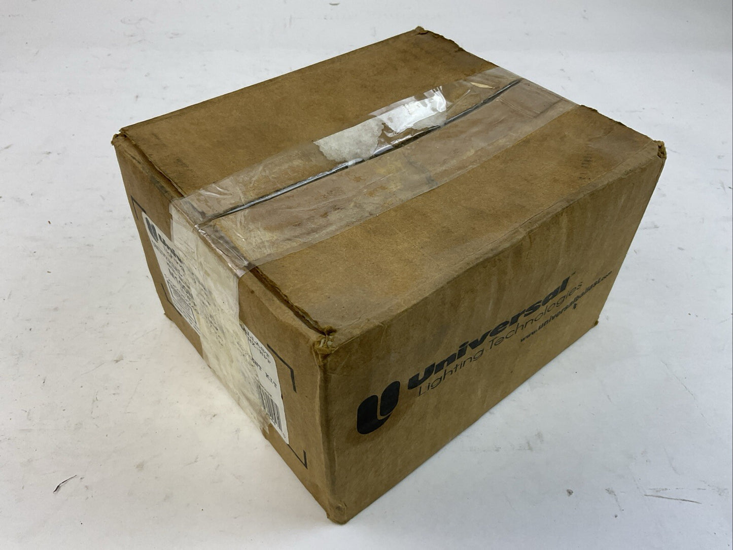UNIVERSAL LIGHTING TECH M100MLTLC3M-500K UNIVERSAL MAGNETIC METAL HALIDE BALLAST