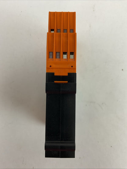 SAFEMASTER LG5924 SFETY RELAY