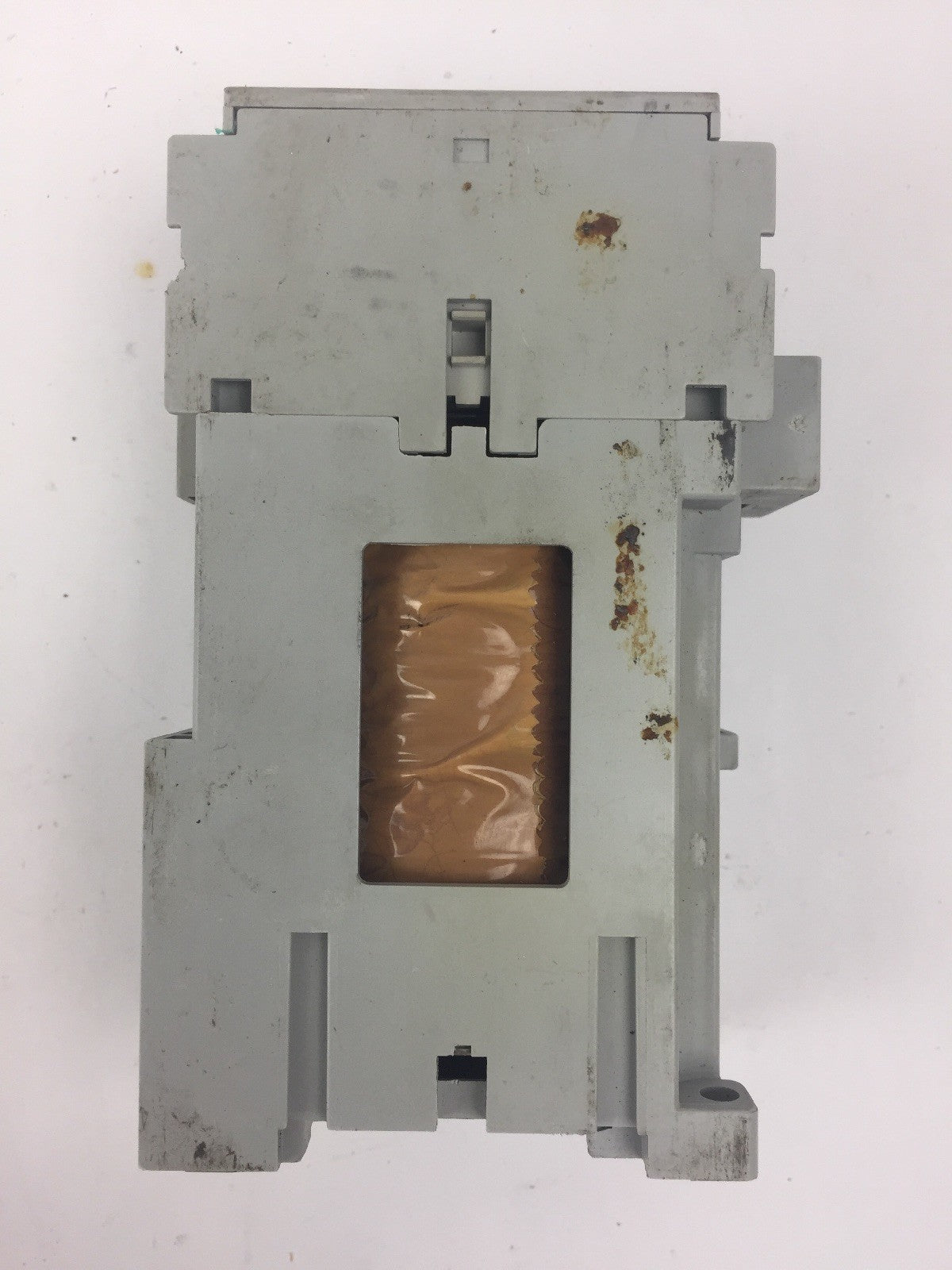 ALLEN BRADLEY 100-C23Z*10 CONTACTOR SER B 600VAC 30A COIL 24VDC