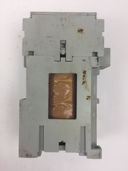 ALLEN BRADLEY 100-C23Z*10 CONTACTOR SER B 600VAC 30A COIL 24VDC
