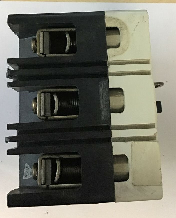 WESTINGHOUSE HMCP007CDC CIRCUIT BREAKER 7AMP 3POLE SER.C 600VAC 250VDC