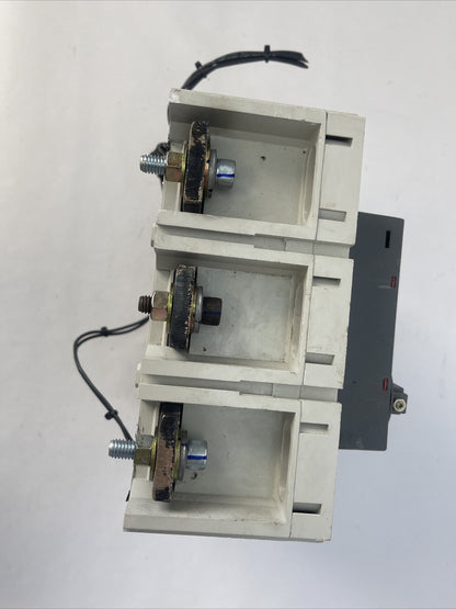 ABB S6N CIRCUIT BREAKER 600V 600AMP 3POLE SHUNT TRIP 24V