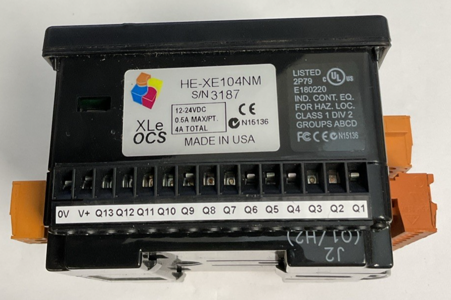 HORNER HE-XE104NM CONTROLLER 24VDC 4A **CRACKED HOUSING NEAR MOUNT**