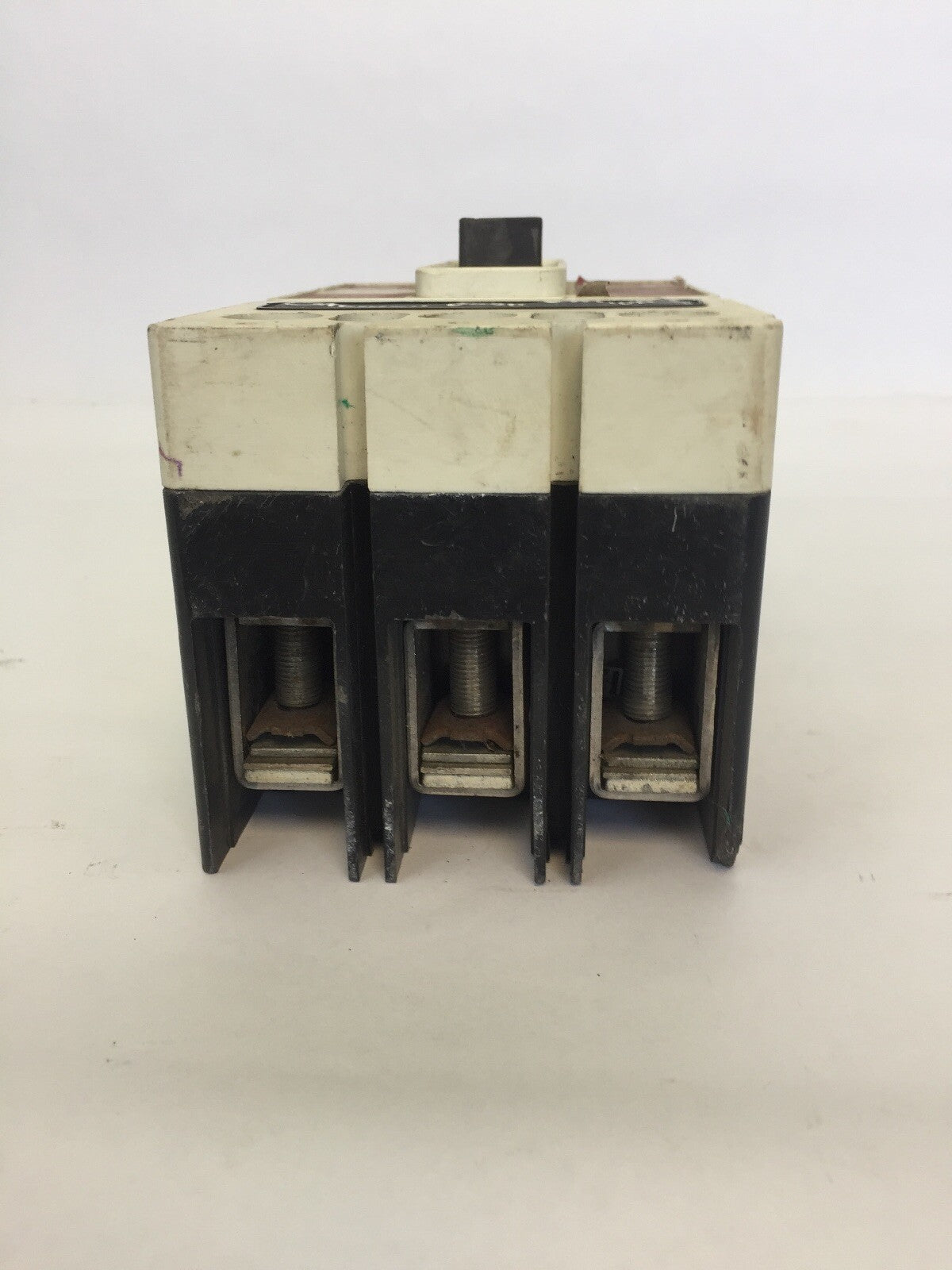 WESTINGHOUSE JD3250KW MOLDED CASE SWITCH SER C 250AMP 600VAC 250VDC 3 POLE