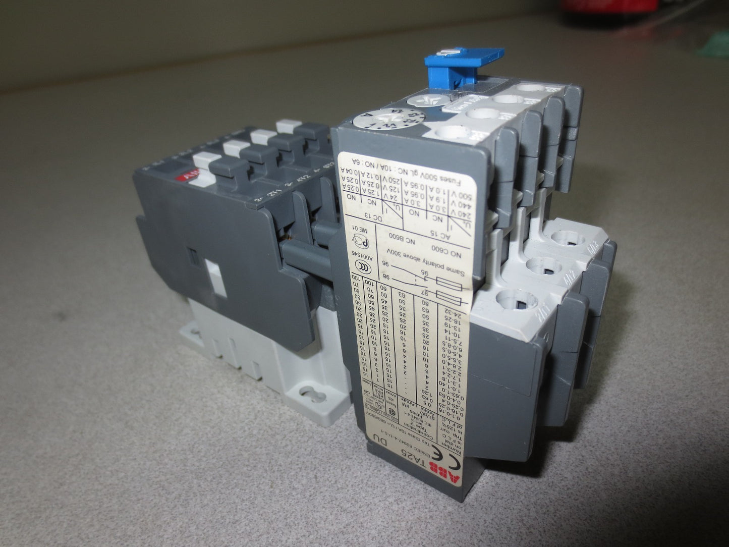 ABB A12-30-10 CONTACTOR + TA25 DU OVERLOAD RELAY ASSEMBLY