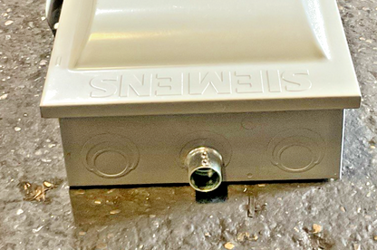 SIEMENS HNF364 NON-FUSIBLE SAFETY SWITCH 200A 600VAC/VDC TYPE VBII