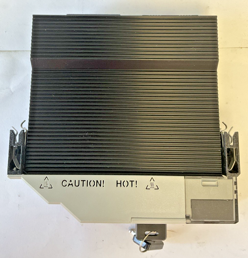 ALLEN BRADLEY1756-L81E CONTROLLOGIX 5580 CONTROLLER SER.B FW:1.045