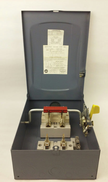 ARROW HART 24299R ENCLOSED SWITCH TYPE HD, 2P, POLES 3SN, 100A, 240V,FUSIBLE,NEW