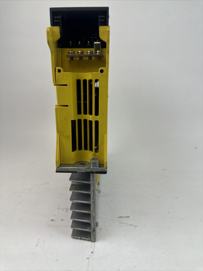 FANUC A06B-6096-H105 D SERVO AMPLIFIER OUTPUT 230VAC INPUT 283-325VDC