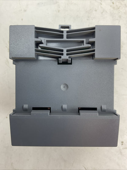 SIEMENS 1P 6EP1961-2BA11 SITOP PSE200U SELECTIVITY MODULE OUTPUT 4xDC 24V 12A