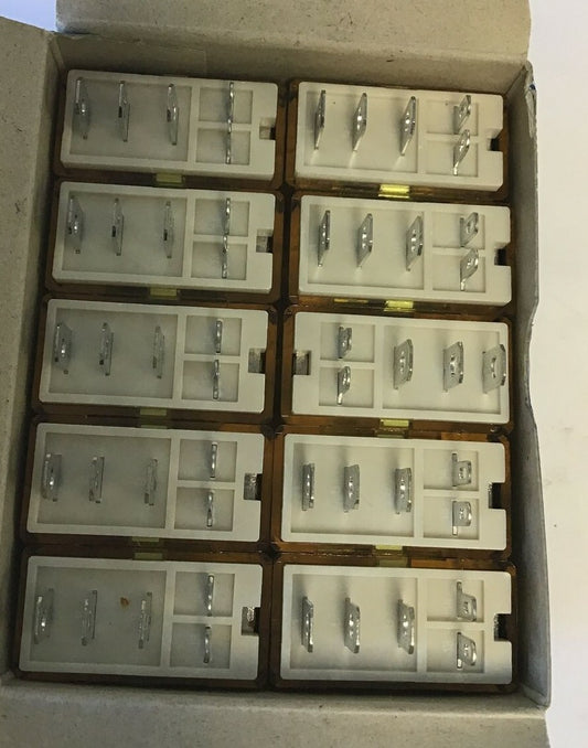 IDEC RH1B-U RELAY 120VAC ***LOTOF10***