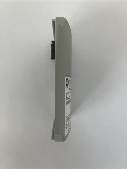 ALLEN BRADLEY 1769-ECR COMPACT I/O SER A REV 2 RIGHT END CAP / TERMINATOR