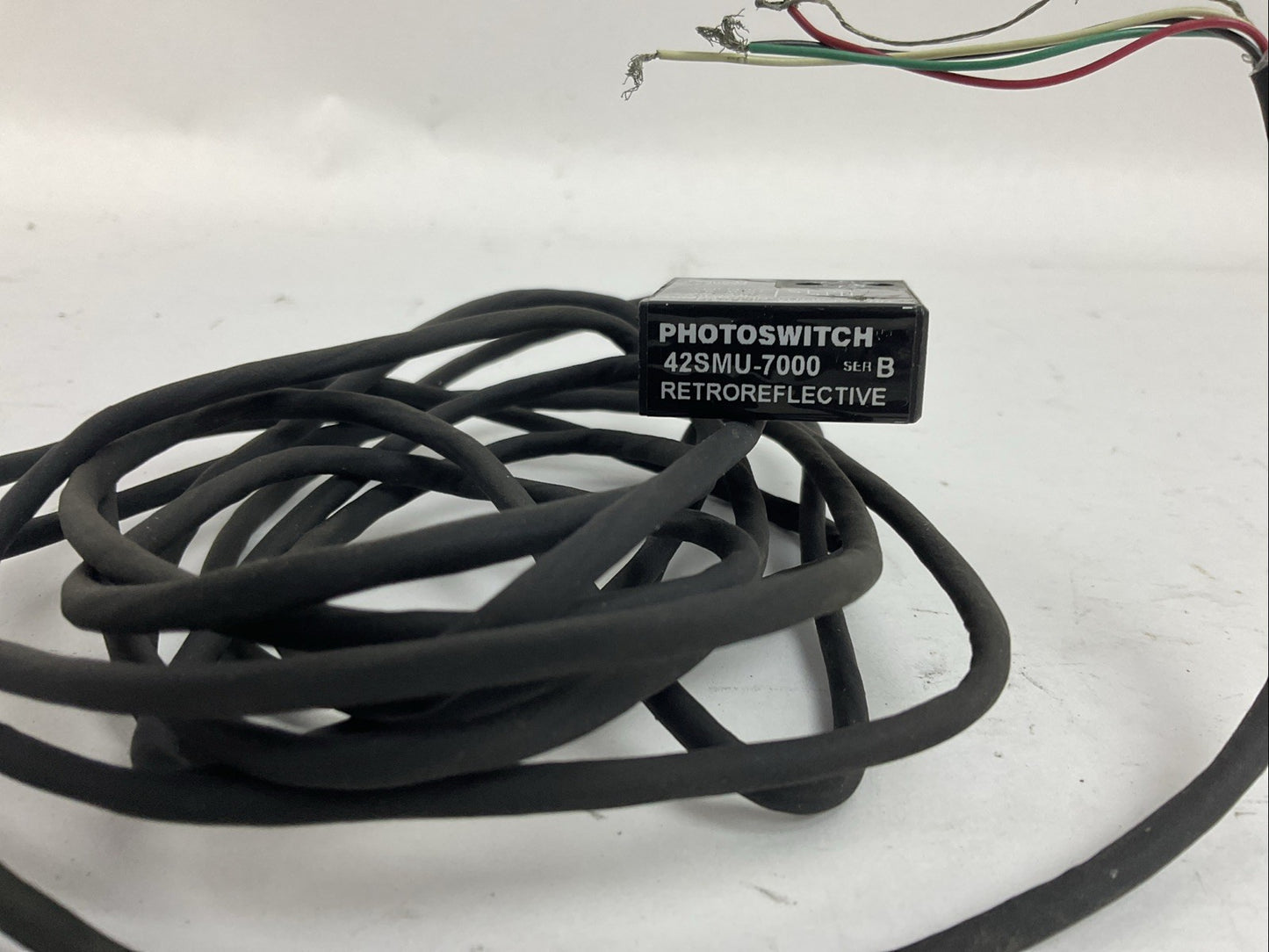 ALLEN BRADLEY 42SMU-7000 SER B 28VDC PHOTOSWITCH RETROREFLECTIVE
