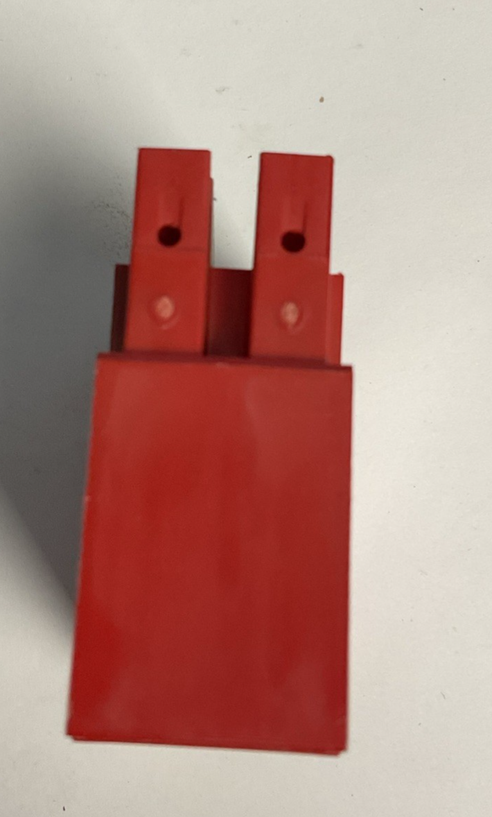 ALLEN BRADLEY 1734-IB8S INPUT MODULE SER B INPUT 11-30VDC @ 2.8A