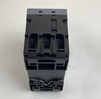 SIEMENS 3RV2011-1JA20 SIRIUS MOTOR PROTECTOR CIRCUIT BREAKER 7-10A 600V