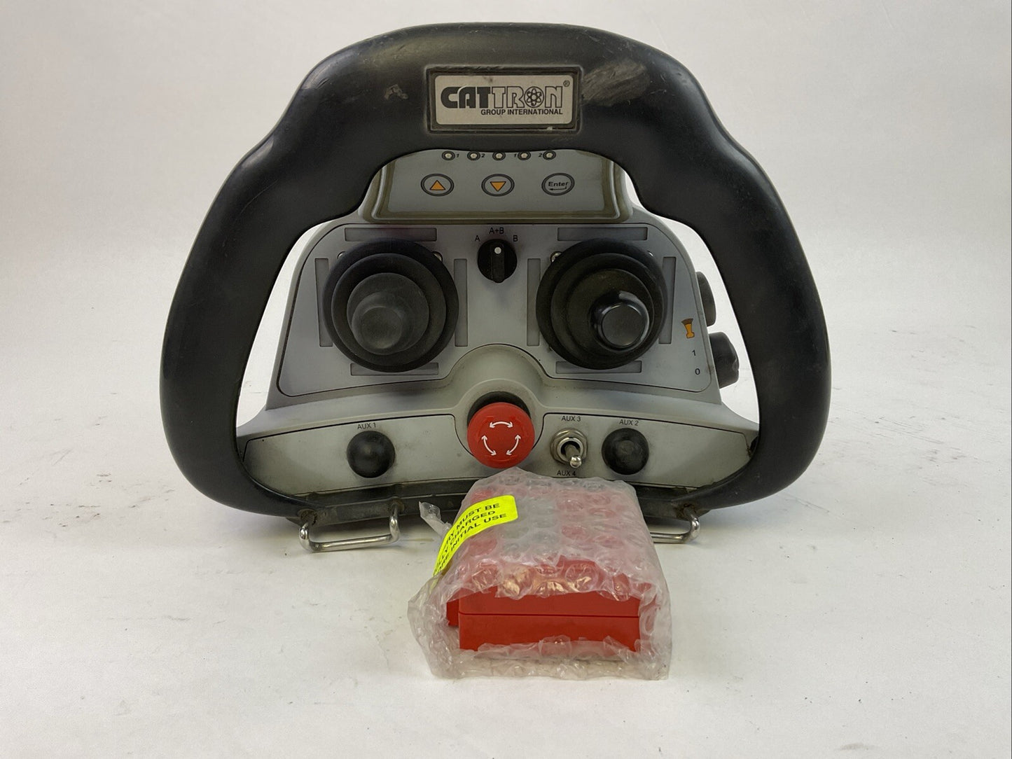 LAIRD K1001-1-LRC-RC-M1 JOYSTICK CONTROLLER 900 MHz BAND U915 TRX 902.2-927.8MHz