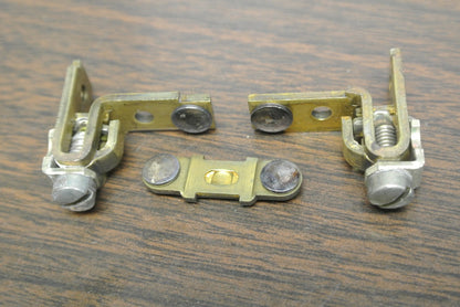 GENERAL ELECTRIC CR55-152313G7 CONTACTS SET / 1 POLE / NEW SURPLUS