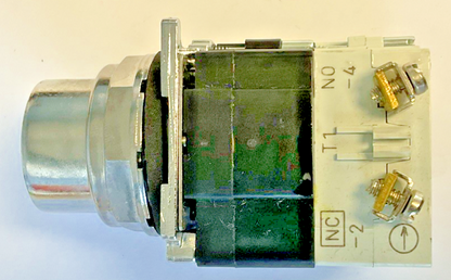EATON 10250T563-1 ILLUMINATOR PUSH-PULL OPERATOR BUTTON 120V 50/60HZ SER.A2