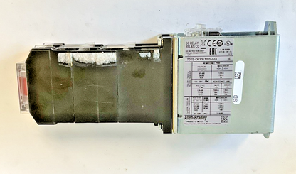 ALLEN BRADLEY 700S-DCPK1020Z24 SAFETY RELAY SER.E 600VAC