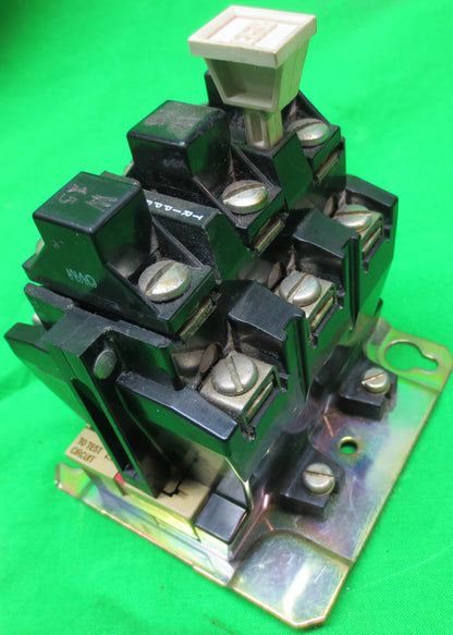 ALLEN-BRADLEY MANUAL RESET OVERLOAD RELAY 592-B0V16 592-BOV16 w/ W15 HEATER