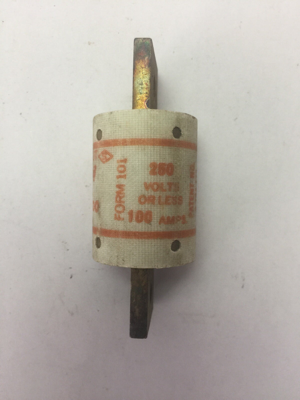 GOULD SHAWMUT AMPTRAP A25X100 FUSE 100 AMP 250VAC TYPE 4 FORM 101