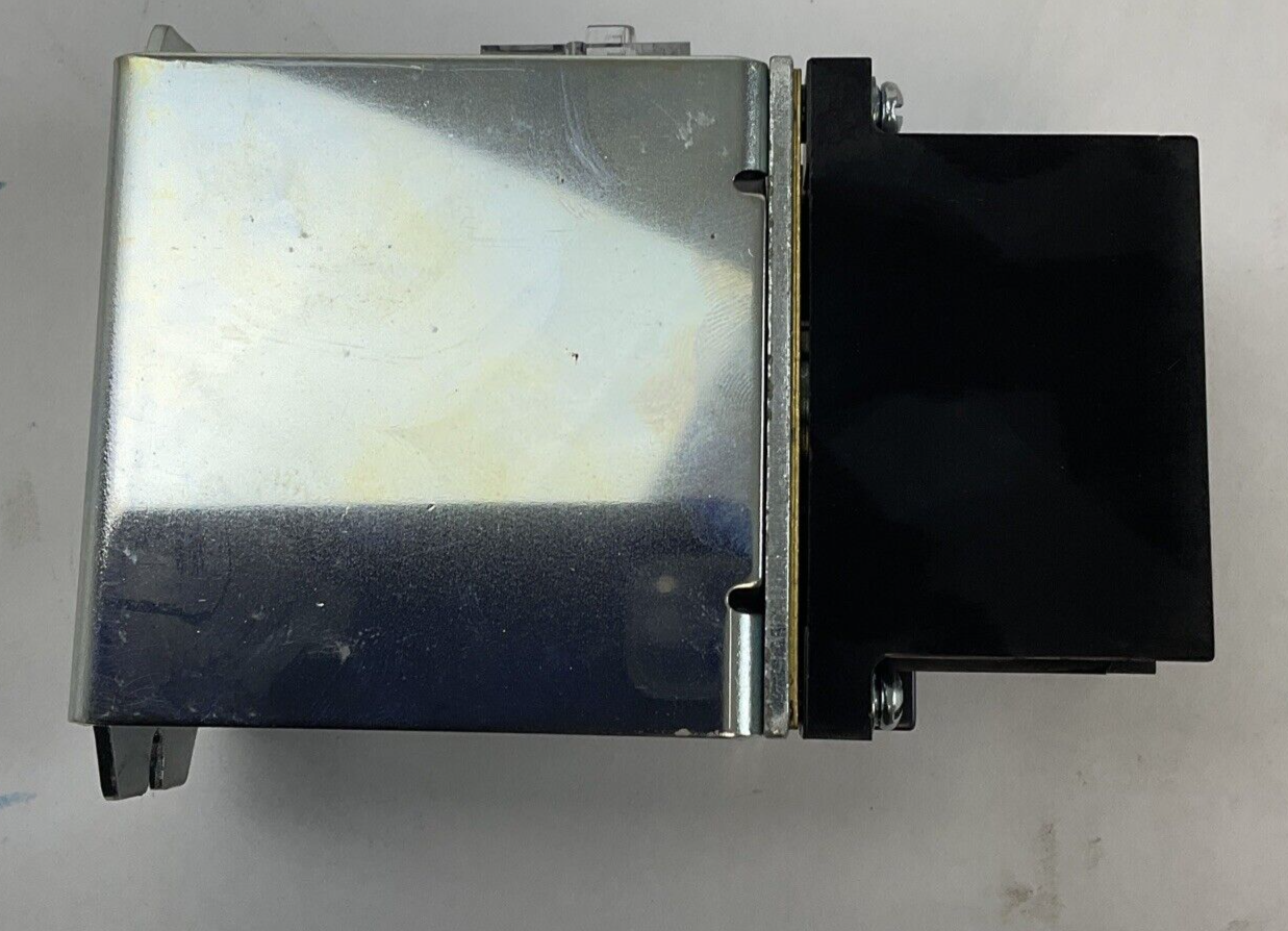 ALLEN BRADLEY 700DC-P000Z24  24VDC CONROL RELAY SER.E 20A 600VAC