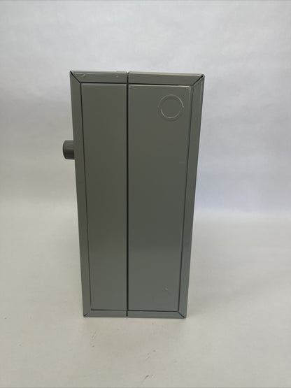 GE CR306B10400AATLT MAGNETIC STARTER SIZE 0 600VAC 45AMP NO HEATERS