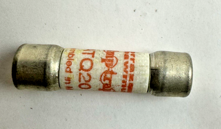 FERRAZ SHAWMUT MERSEN ATQ20 ATQ-20 20A 500V TIME-DELAY MIDGET FUSE LOT OF 10