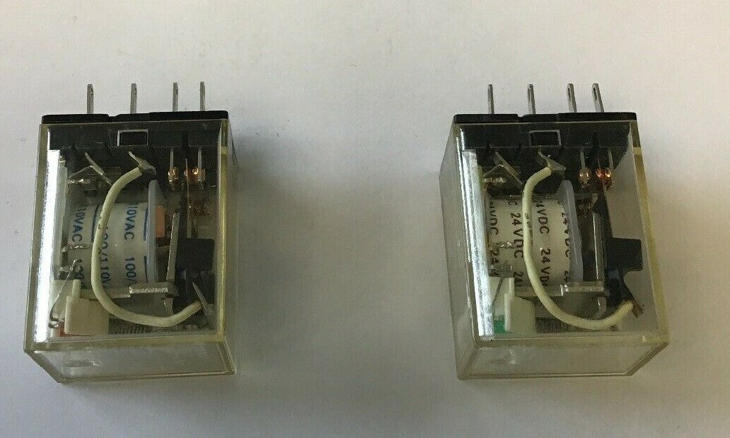 OMRON MY2N RELAY 100/110VAC 50/60HZ ***(LOTOF2)***