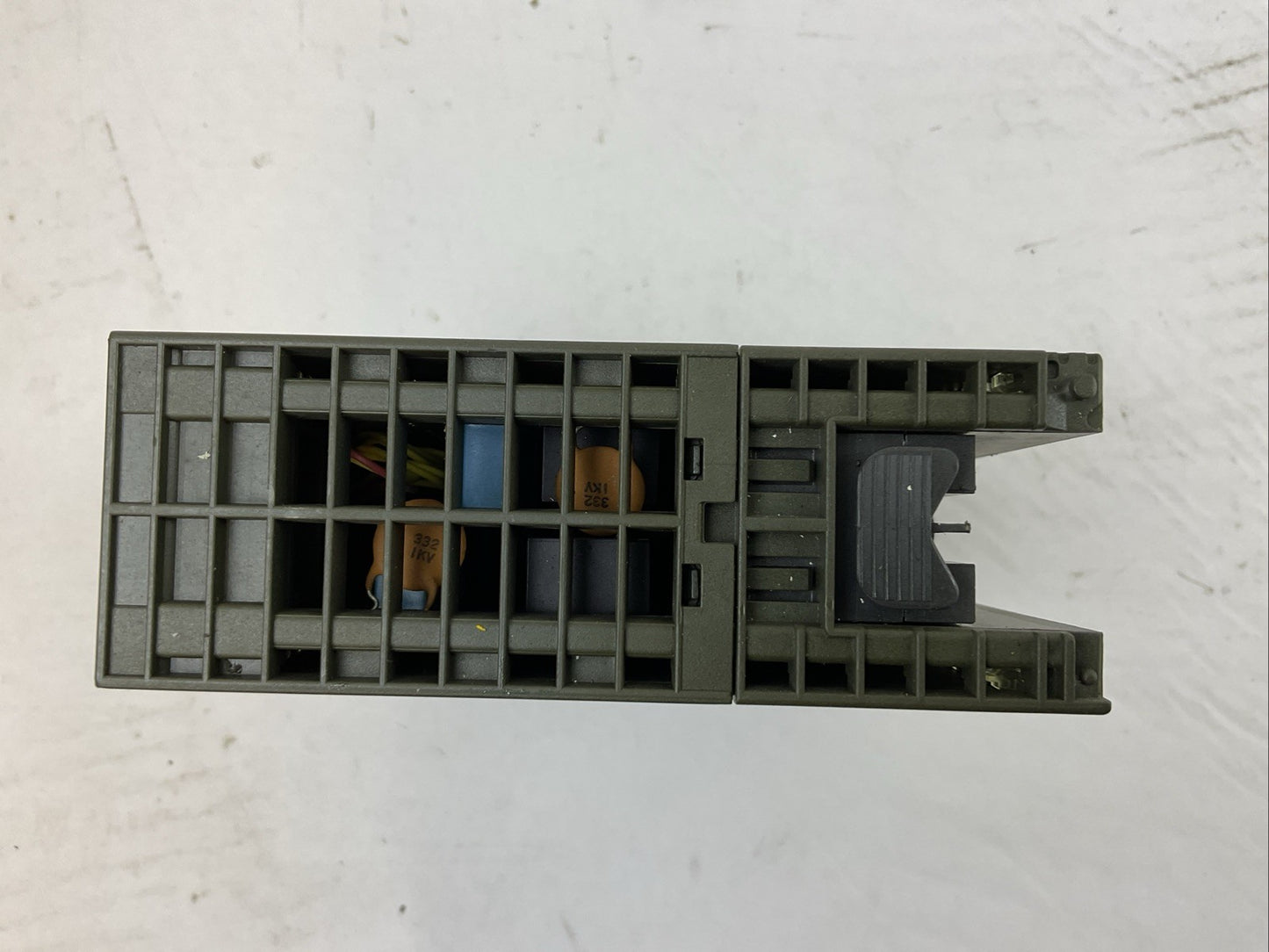 SIEMENS 1P 6ES7 322-1HF20-0AA0 SIMATIC S7 OUTPUT MODULE