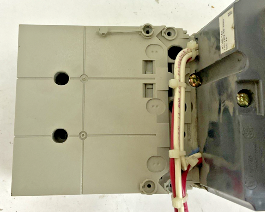 MERLIN GERIN NSF150 N CIRCUIT BREAKER NFNL36100 600Y