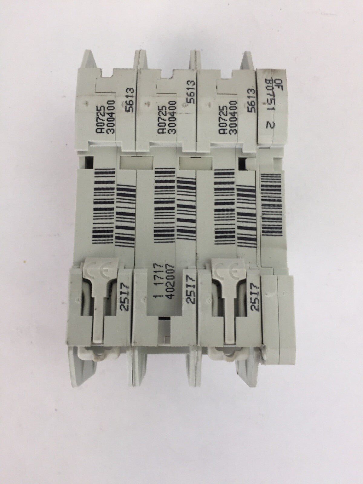 MERLIN GERIN 60196 CIRCUIT BREAKER 240VAC 20A