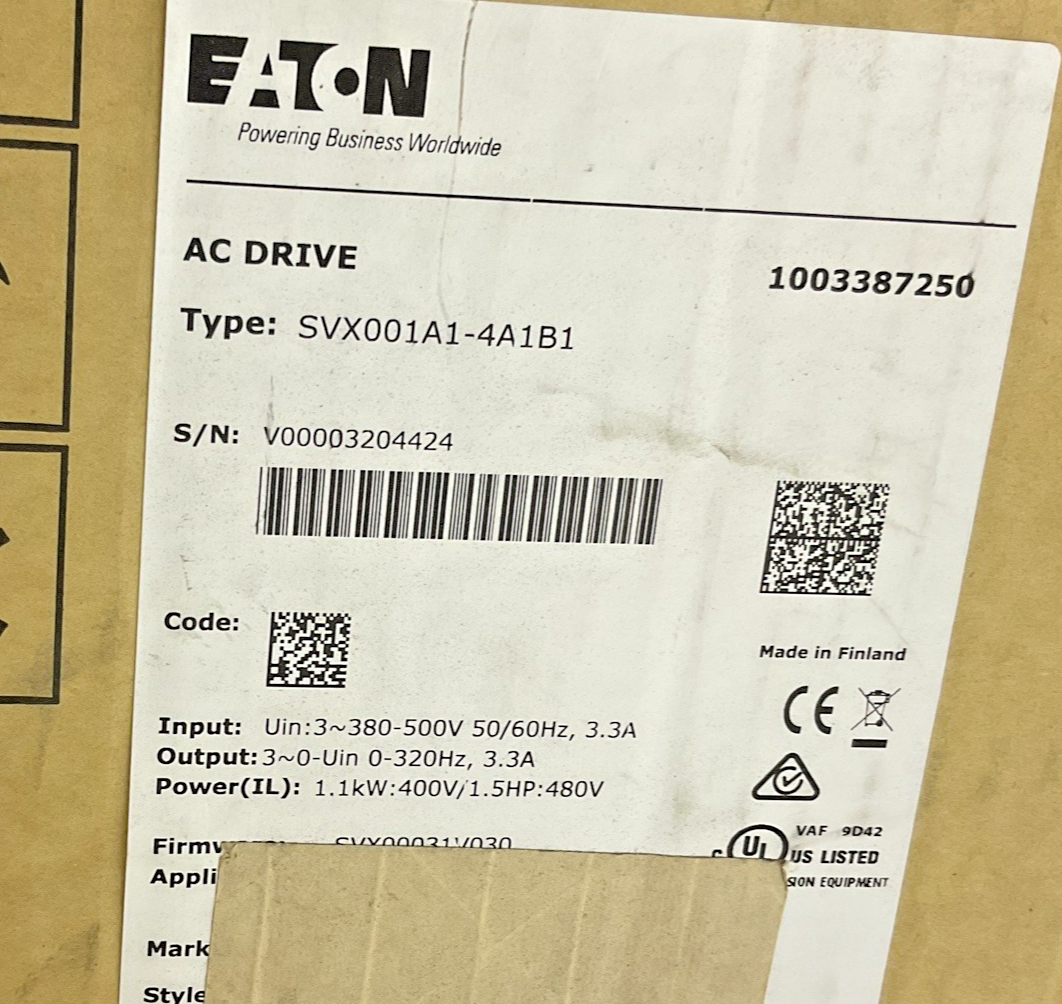 EATON SVX001A1-4A1B1 AC DRIVE 3.3A 1.5HP 480V 1.1KW FRM:SVX00031V03 320HZ