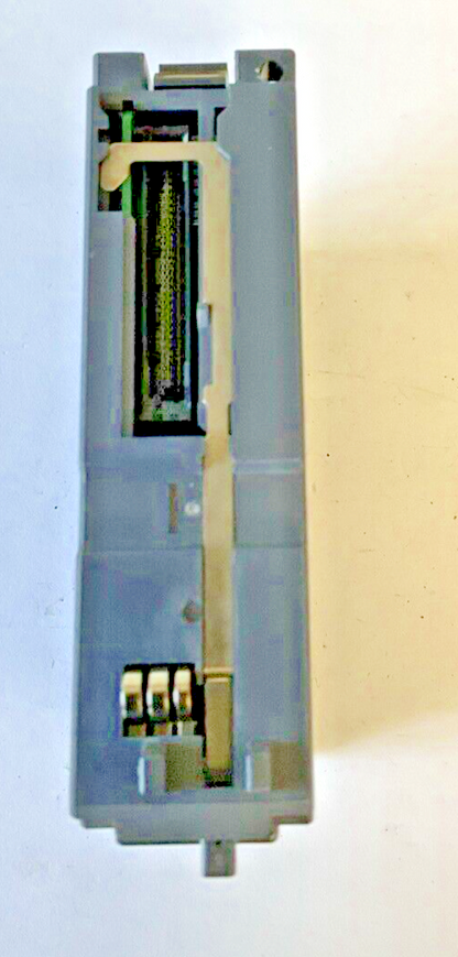 MITSUBISHI QY41P OUTPUT UNIT  12/24VDC 0.1A