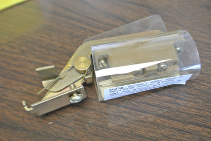 SQUARE D 9999 R-45 Ser. A / SPDT ELECTRICAL INTERLOCK / 75645