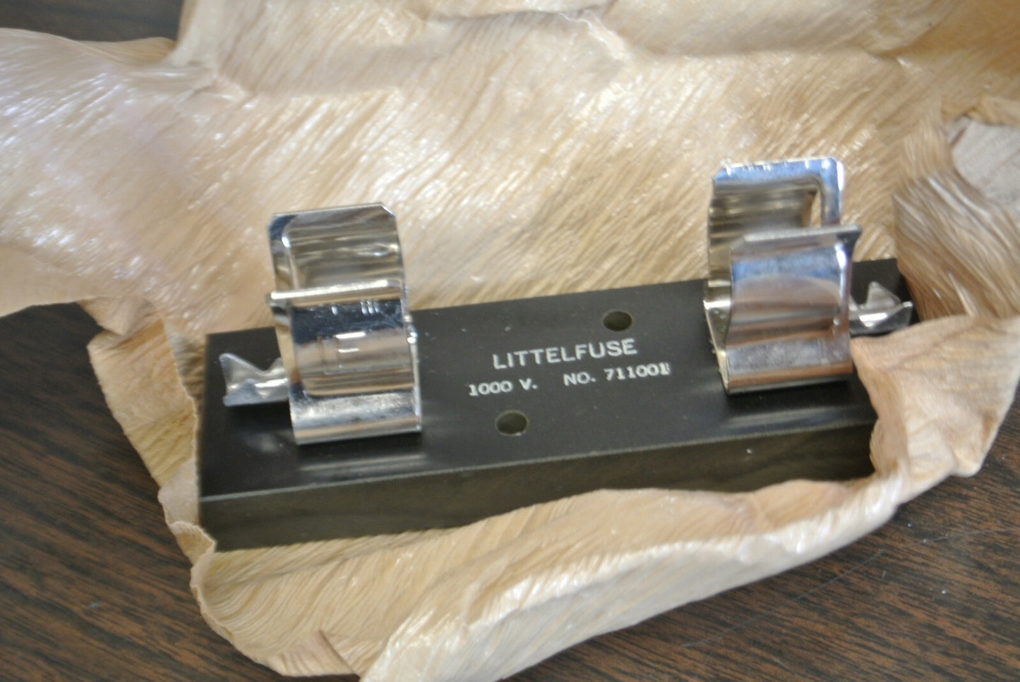 LITTELFUSE 711001 FUSE BLOCK / 1000V