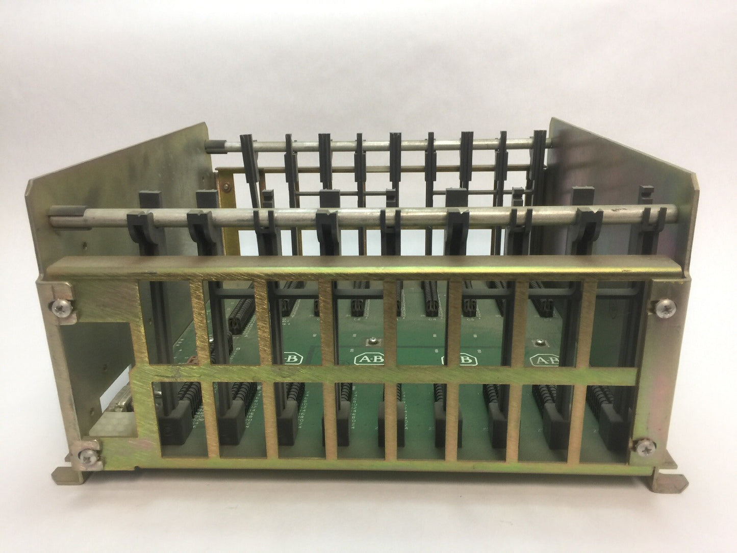 ALLEN BRADLEY 1771-A2B 8 SLOT I/O CHASSIS 5V PLANE 16A @ 5.25VDC MEMORY LINE .5A