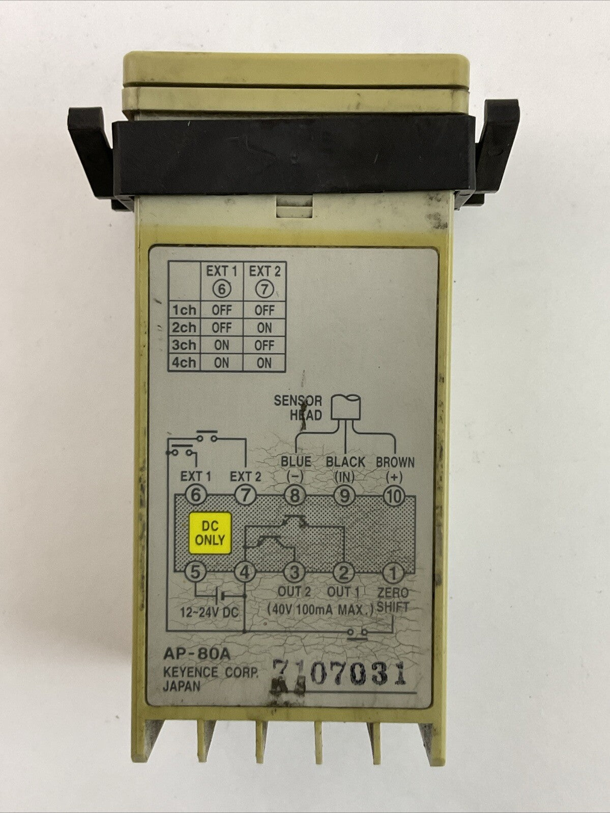 KEYENCE AP-80A PRESSURE SENSOR 12-24VDC
