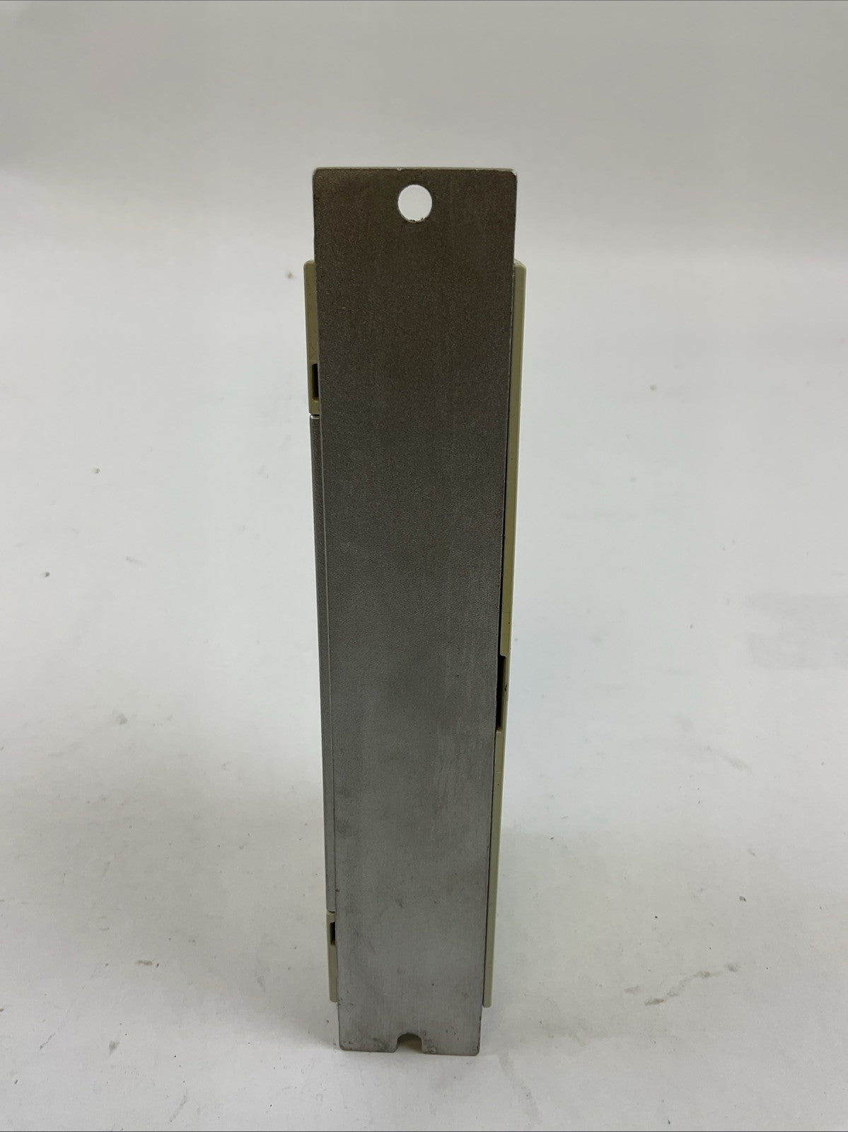 IAI ACON-C-20I-PN-2-0 ACTUATOR POSITION CONTROLLER OUTPUT 0-24VAC INPUT 24VDC
