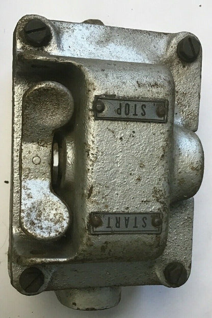 WESTINGHOUSE TYPE HDW PUSHBUTTON STATION 1033993-B 600VOLTS