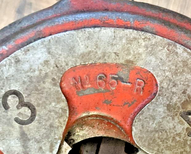 RIDGID 65-R PIPE THREADER RECEDING DIE HEAD 1"-2" W/ HANDLE