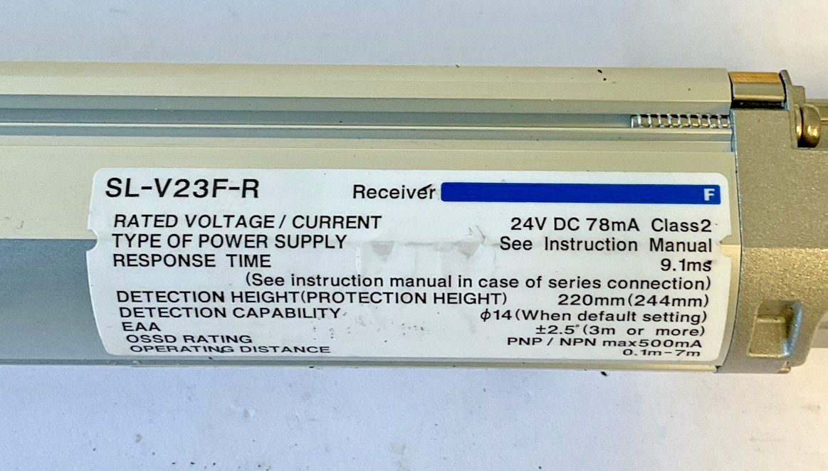 KEYENCE SL-V23F TRANSMITTER AND RECIEVER 24VDC 78MA VER.3 9.1MS TYPE4