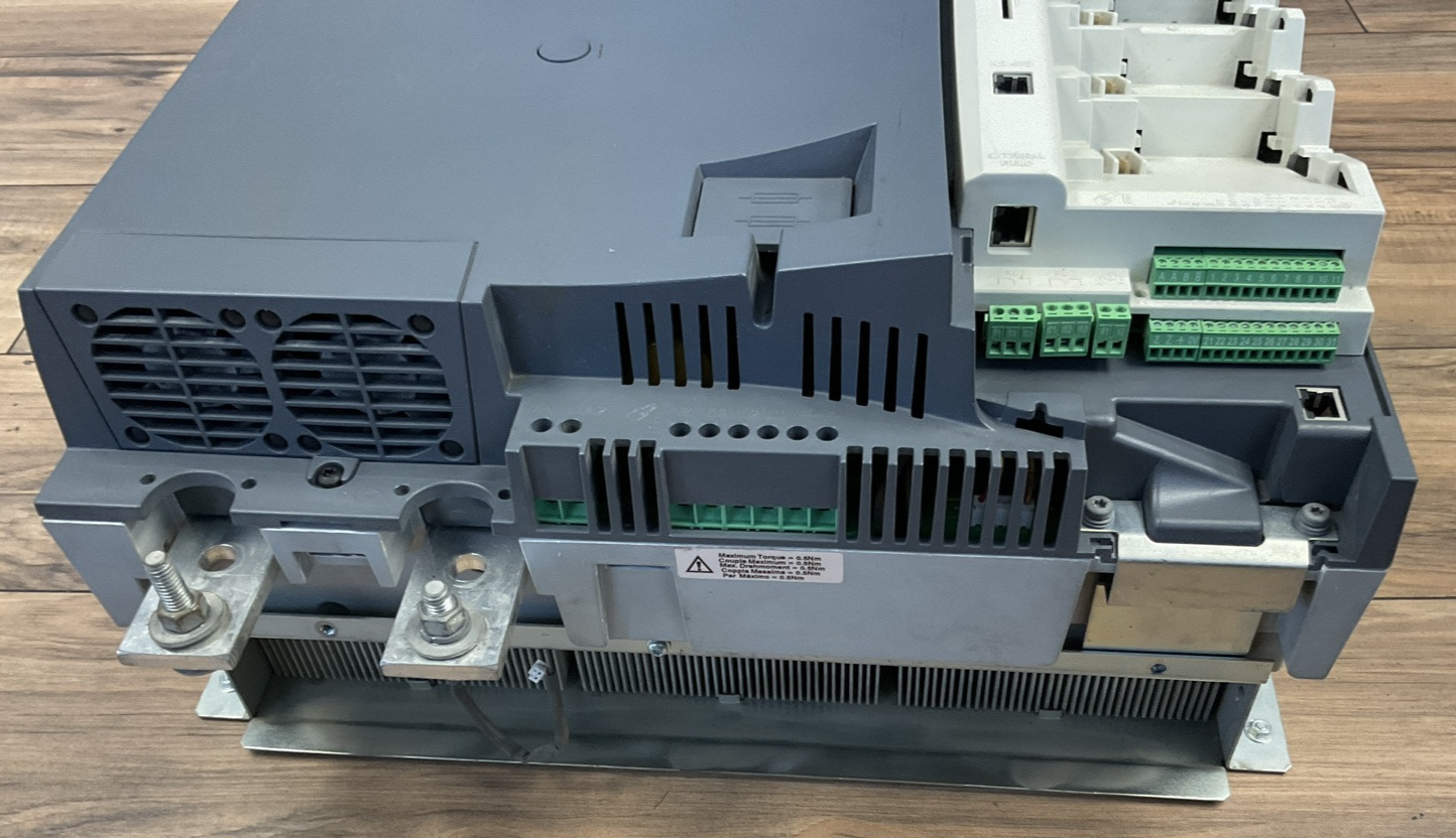 EMERSON MP700A4 DC DRIVE 250kW 400HP STDV34