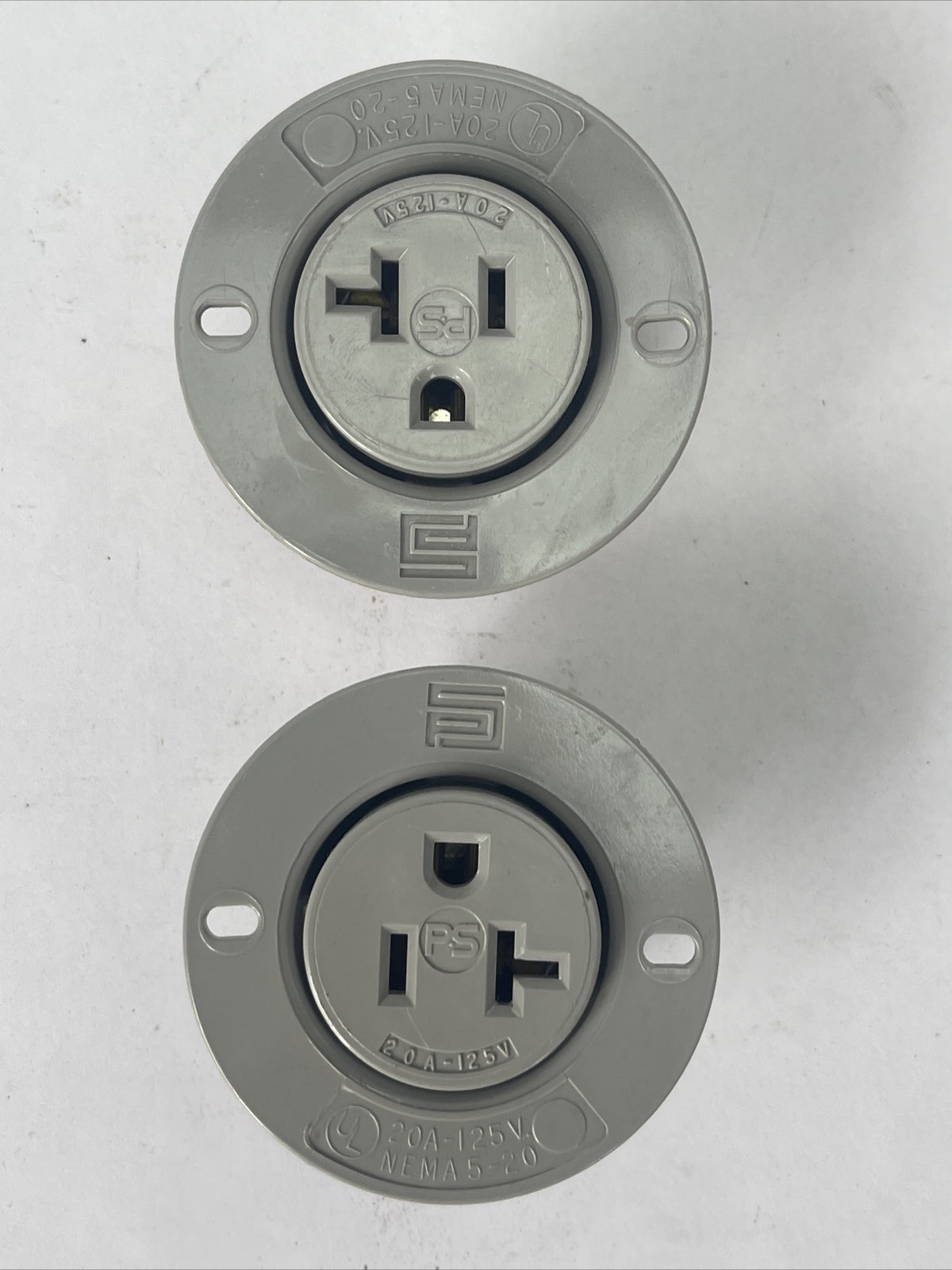 PASS & SEYMOUR 5379-SS OUTLET 20A 125V NEMA 5-20 (LOT OF 2)