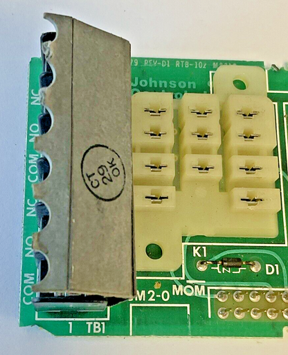 JOHNSON CONTROLS 27-2619-6 /79 REV-D1 RTB-102 M8313 CONTROL BOARD 24-279862